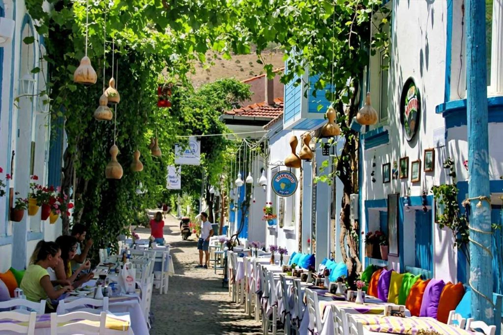 Bozcaada Rum Mahallesi