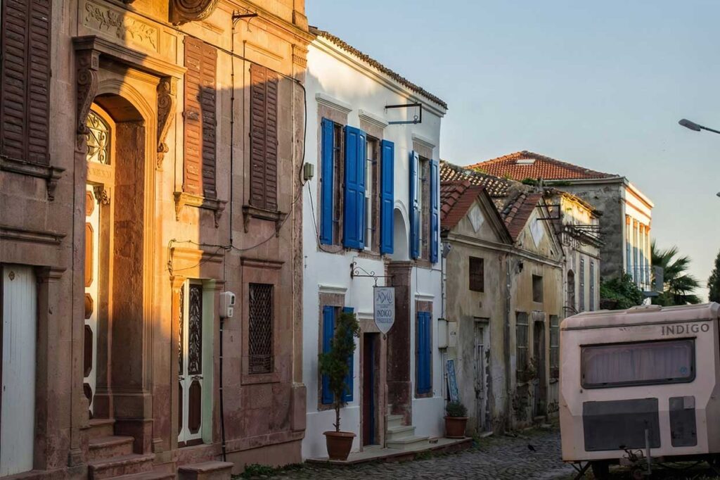 Cunda Taş Sokaklar